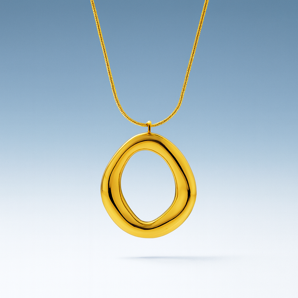 Collier à Pendentif Ovale